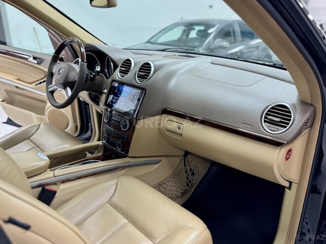 Mercedes GL 500 4MATIC 2012, 247,000 km - 5.5 l - Bakı