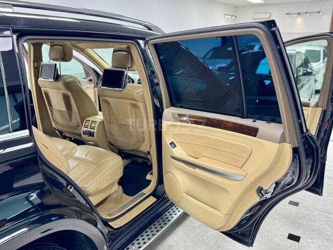 Mercedes GL 500 4MATIC 2012, 247,000 km - 5.5 l - Bakı