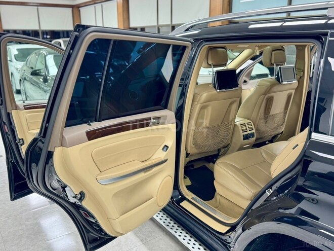 Mercedes GL 500 4MATIC 2012, 247,000 km - 5.5 l - Bakı
