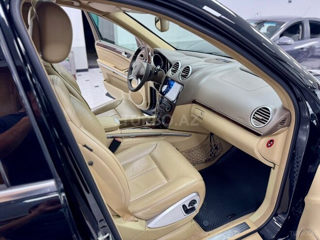Mercedes GL 500 4MATIC 2012, 247,000 km - 5.5 l - Bakı