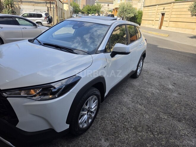 Toyota Corolla Cross 2024, 68,800 km - 2.0 l - Bakı