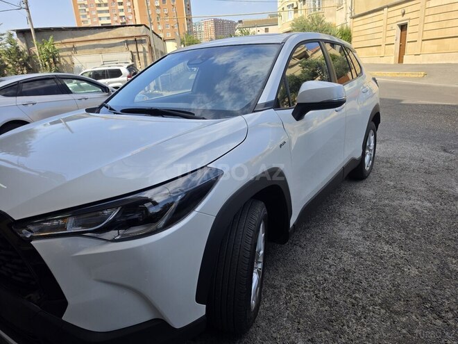 Toyota Corolla Cross 2024, 68,800 km - 2.0 l - Bakı
