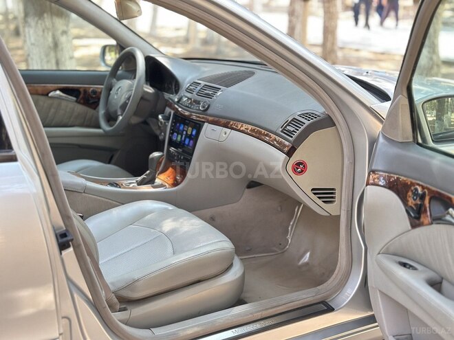 Mercedes E 240 2002, 361,000 km - 2.6 l - Sumqayıt