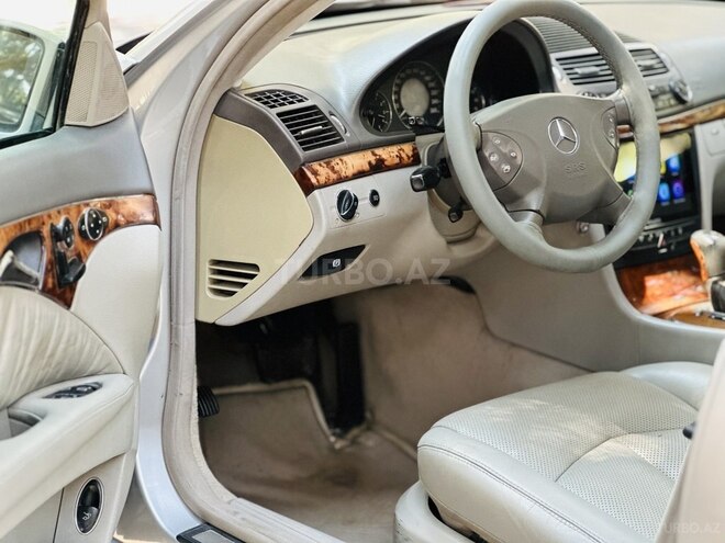 Mercedes E 240 2002, 361,000 km - 2.6 l - Sumqayıt