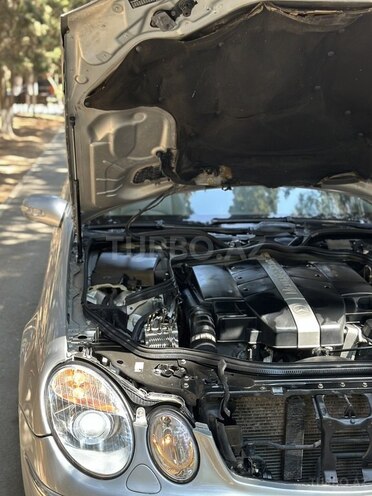 Mercedes E 240 2002, 361,000 km - 2.6 l - Sumqayıt