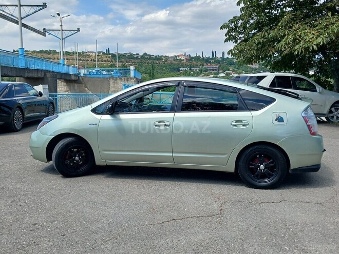 Toyota Prius 2008, 271,000 km - 1.5 l - Quba