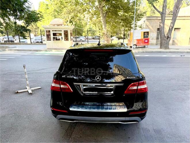 Mercedes ML 350 4MATIC 2013, 202,000 km - 3.5 л - Bakı
