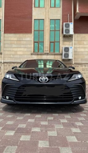 Toyota Camry 2022, 133,400 km - 2.5 l - Şirvan