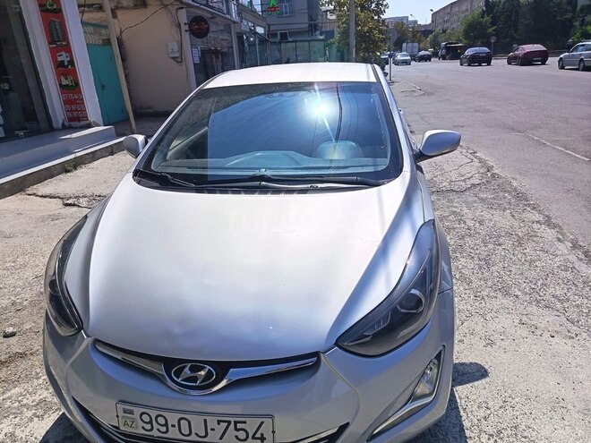Hyundai Avante 2015, 213,000 km - 1.6 л - Bakı