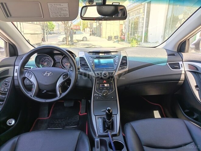 Hyundai Avante 2015, 213,000 km - 1.6 л - Bakı