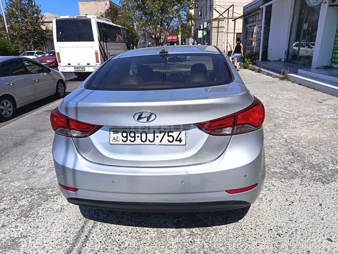 Hyundai Avante 2015, 213,000 km - 1.6 л - Bakı