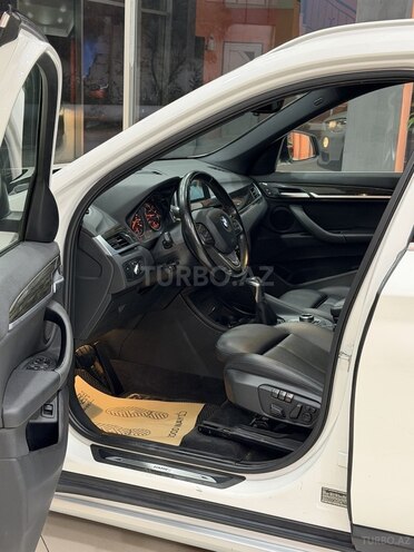BMW X1 2017, 99,000 km - 2.0 л - Sumqayıt