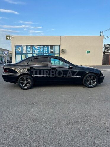 Mercedes C 240 2001, 300,000 km - 2.6 l - Bakı