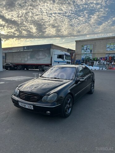 Mercedes C 240 2001, 300,000 km - 2.6 l - Bakı