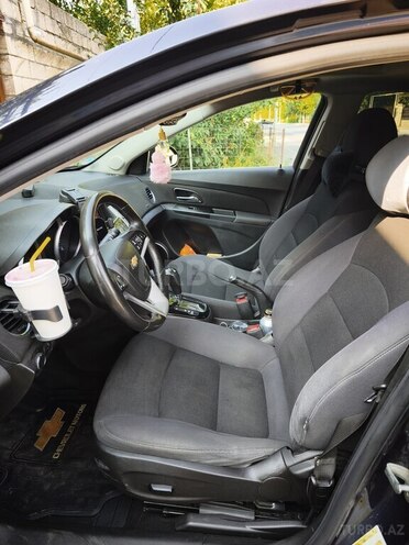 Chevrolet Cruze 2013, 270,000 km - 1.4 л - Mingəçevir