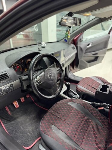 Opel Astra 2007, 395,000 km - 1.4 л - Bakı