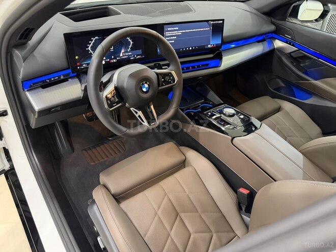 BMW 530 2025, 7,900 km - 2.0 л - Babək