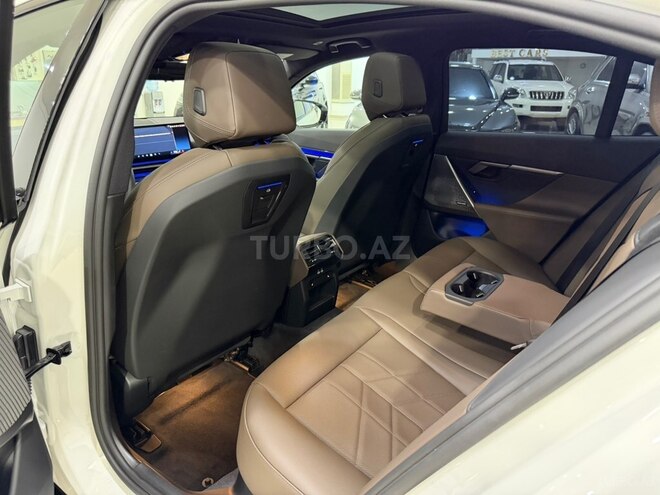 BMW 530 2025, 7,900 km - 2.0 л - Babək