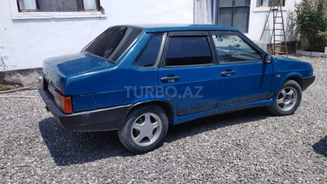 LADA (VAZ) 21099 1995, 300,000 km - 1.5 l - Quba