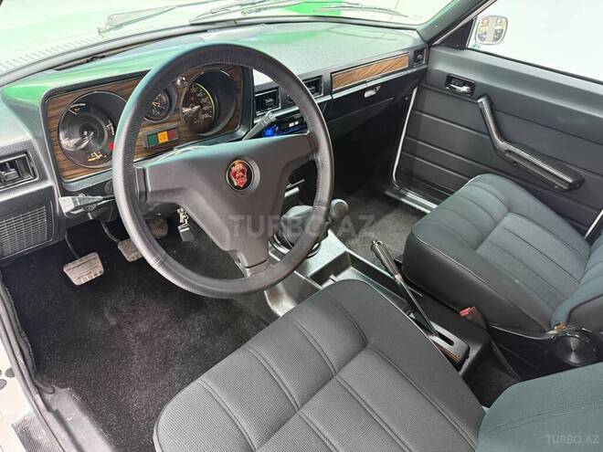 GAZ 24 1987, 45,000 km - 2.5 л - Bakı