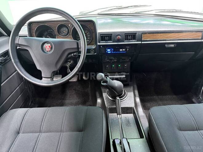GAZ 24 1987, 45,000 km - 2.5 л - Bakı