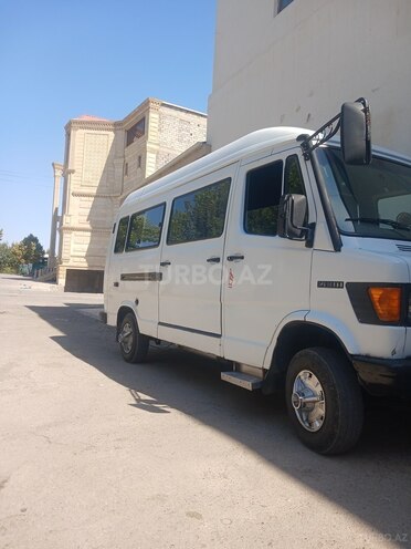 Mercedes 208 D 1997, 500,000 km - 2.9 l - Naxçıvan