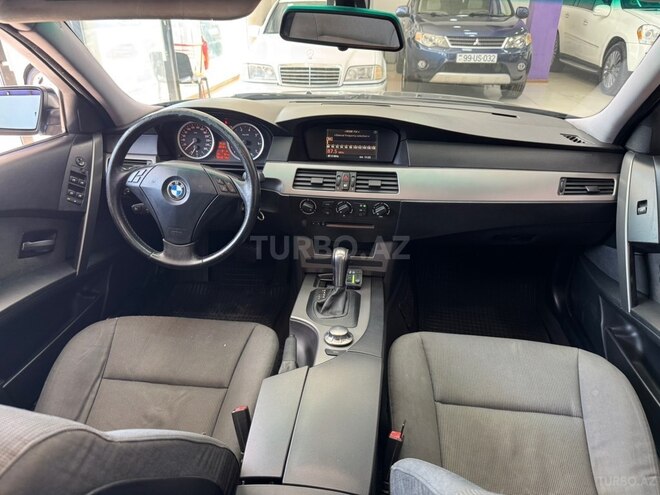 BMW 525 2004, 240,000 km - 2.5 л - Sumqayıt