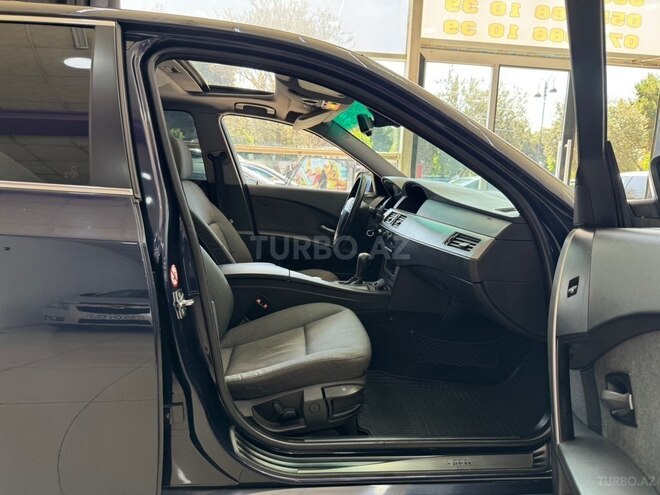BMW 525 2004, 240,000 km - 2.5 л - Sumqayıt