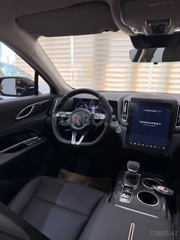 Hongqi  2025, 1,000 km - 1.5 l - Bakı