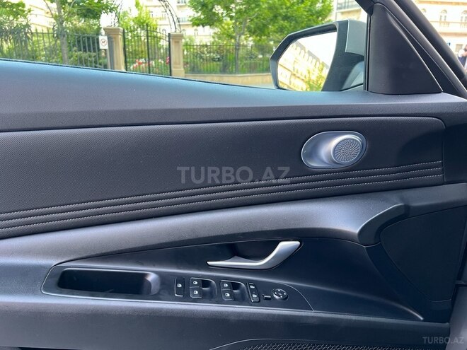 Hyundai Elantra 2022, 68,000 km - 2.0 l - Bakı