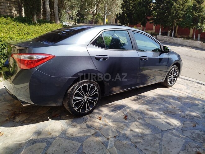 Toyota Corolla 2015, 174,292 km - 1.8 l - Bakı