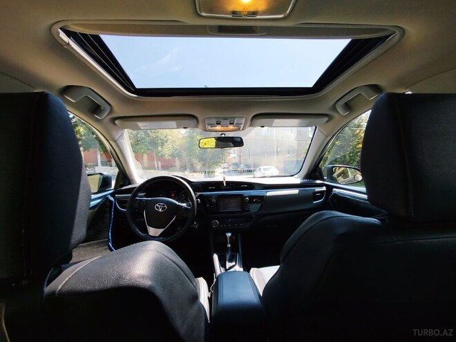 Toyota Corolla 2015, 174,292 km - 1.8 l - Bakı