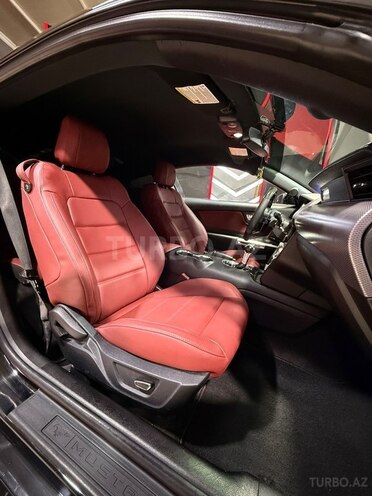 Ford Mustang 2016, 193,111 km - 2.3 л - Sumqayıt