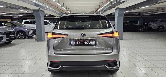 Lexus NX 200 2020, 30,000 km - 2.0 l - Bakı