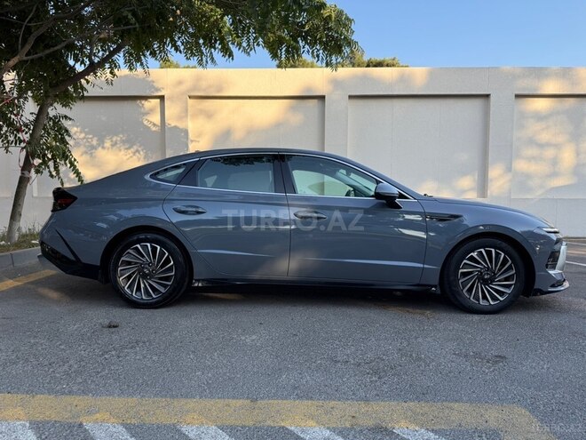 Hyundai Sonata 2025, 21,200 km - 2.0 l - Bakı