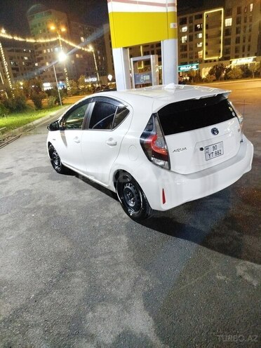 Toyota Aqua 2019, 223,000 km - 1.5 l - Bakı