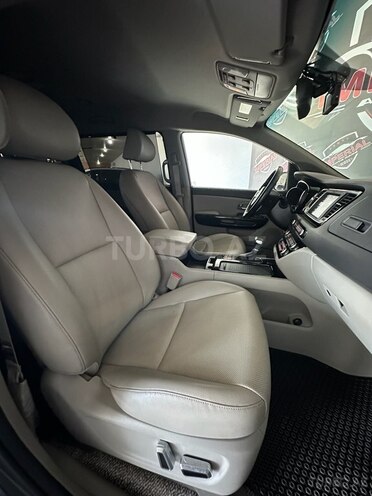 Kia Carnival 2016, 185,000 km - 2.2 л - Bakı
