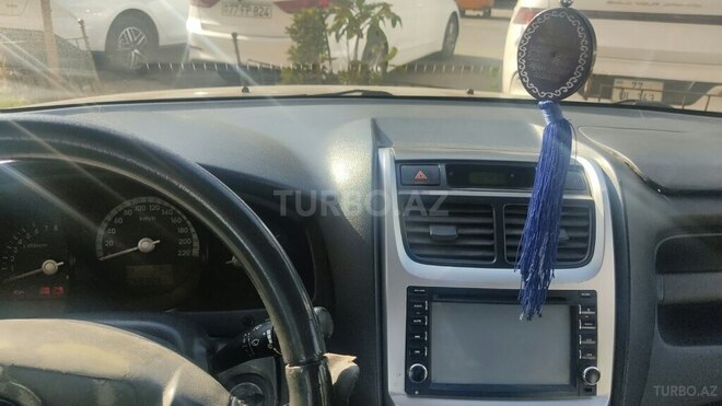 Kia Sportage 2008, 260,000 km - 2.0 l - Bakı