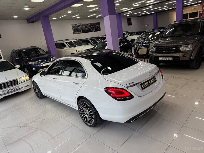 Mercedes C 200 2016, 193,000 km - 2.0 л - Sumqayıt