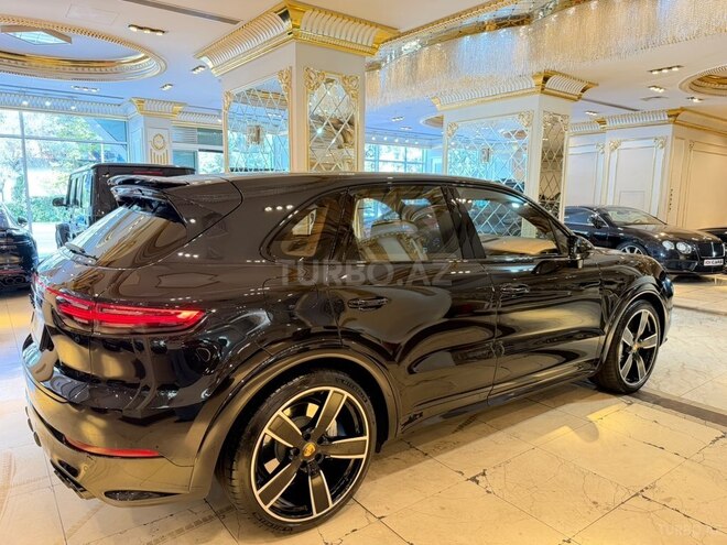 Porsche Cayenne Turbo 2020, 88,000 km - 4.0 l - Bakı