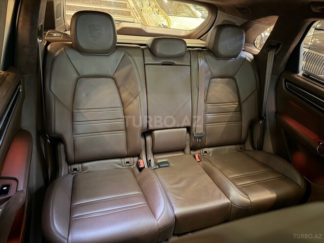 Porsche Cayenne Turbo 2020, 88,000 km - 4.0 l - Bakı