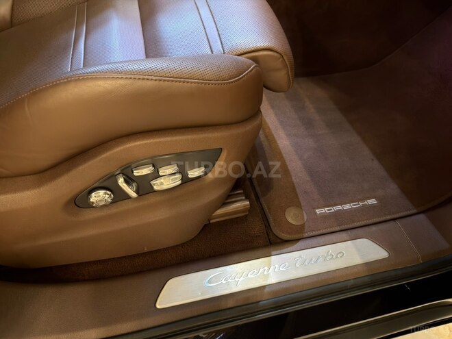 Porsche Cayenne Turbo 2020, 88,000 km - 4.0 l - Bakı