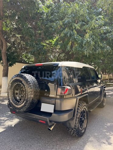 Toyota FJ Cruiser 2008, 280,900 km - 4.0 л - Bakı