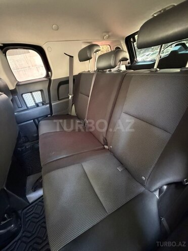 Toyota FJ Cruiser 2008, 280,900 km - 4.0 л - Bakı