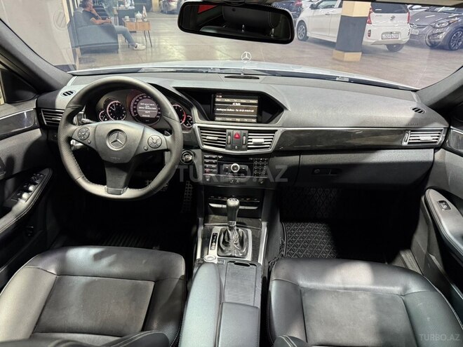 Mercedes E 250 2011, 260,000 km - 2.1 л - Sumqayıt