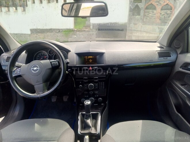Opel Astra 2007, 299,462 km - 1.4 l - Şəki