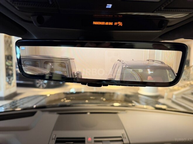 Land Rover Defender 2024, 13,000 km - 3.0 l - Bakı