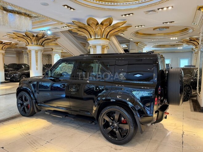 Land Rover Defender 2024, 13,000 km - 3.0 l - Bakı
