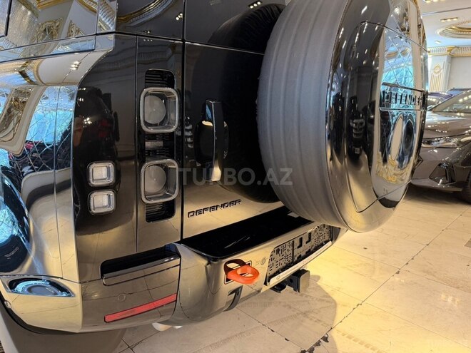 Land Rover Defender 2024, 13,000 km - 3.0 l - Bakı