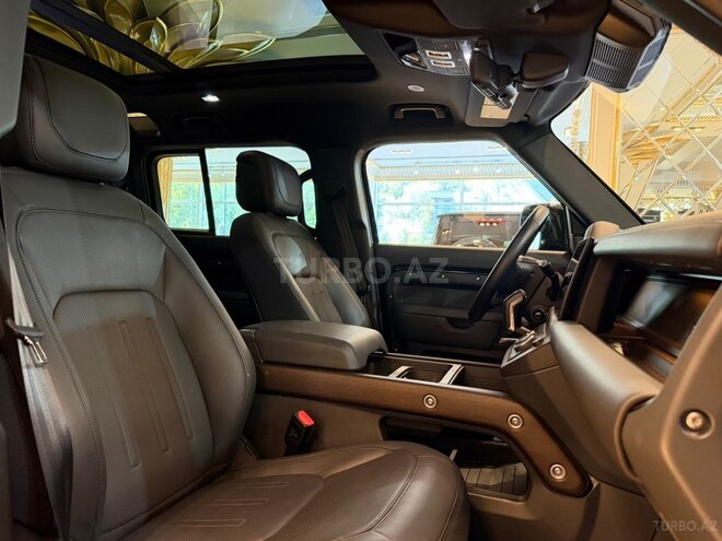 Land Rover Defender 2024, 13,000 km - 3.0 l - Bakı